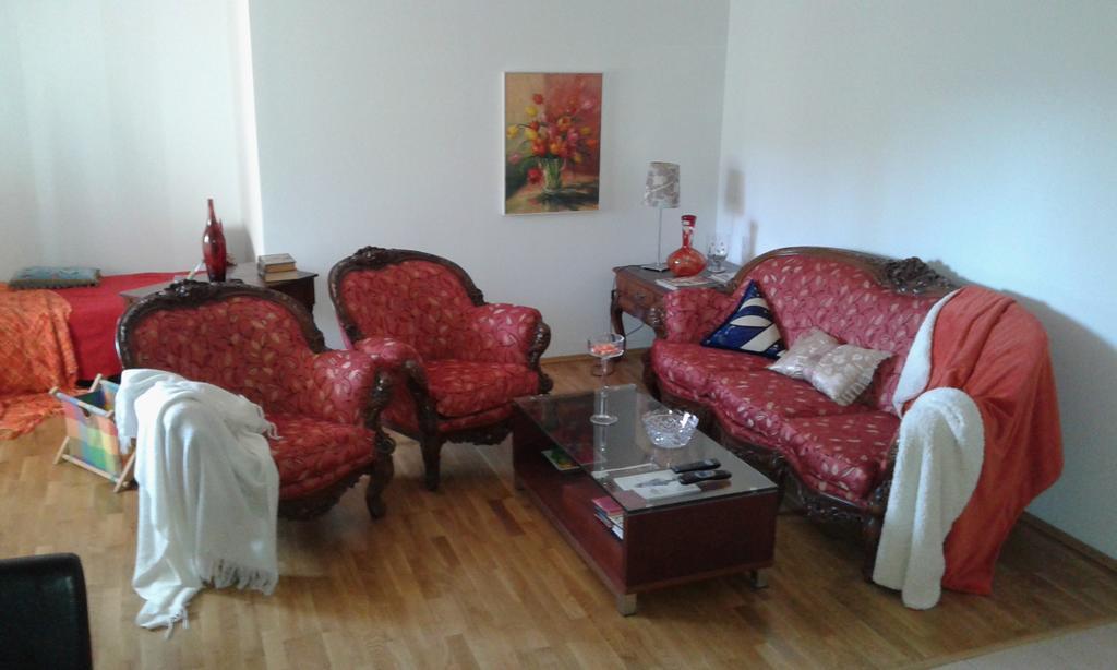 Oro Apartments Петровац Экстерьер фото