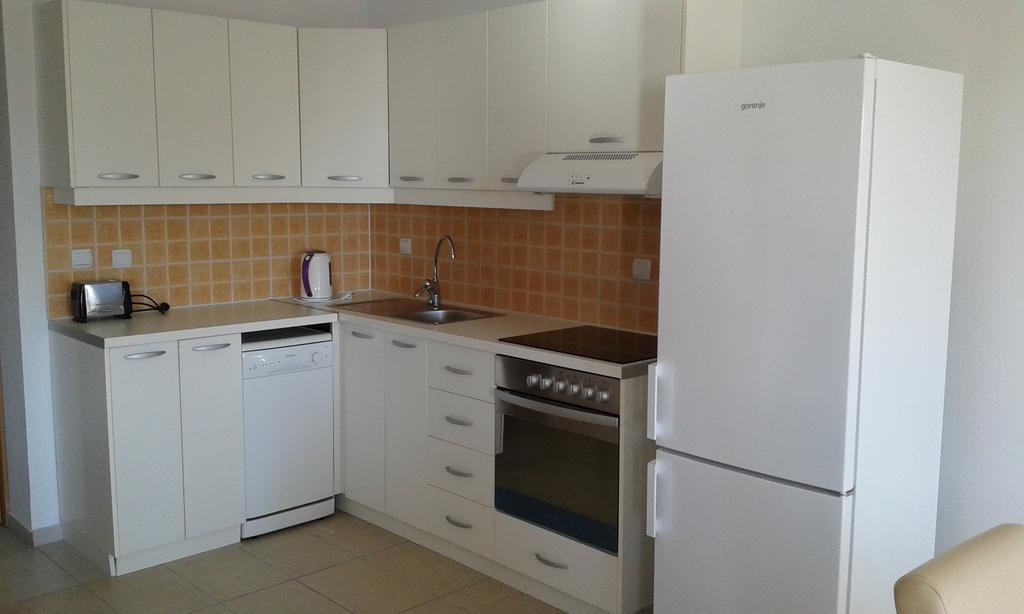 Oro Apartments Петровац Номер фото